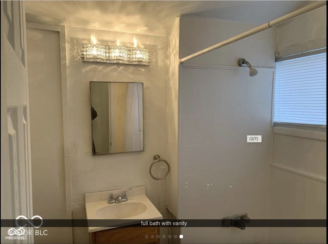 330 W 40th St - Photo 2 of 7