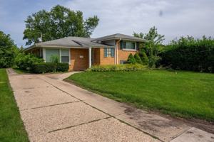 featured image of 9733 Karlov Ave