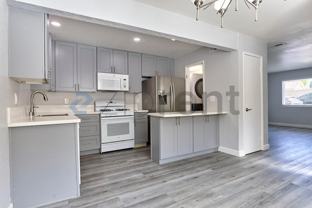 213 E Acacia St #C - Photo 1 of 1