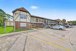featured image of 3150 Sir Hamilton Cir #2