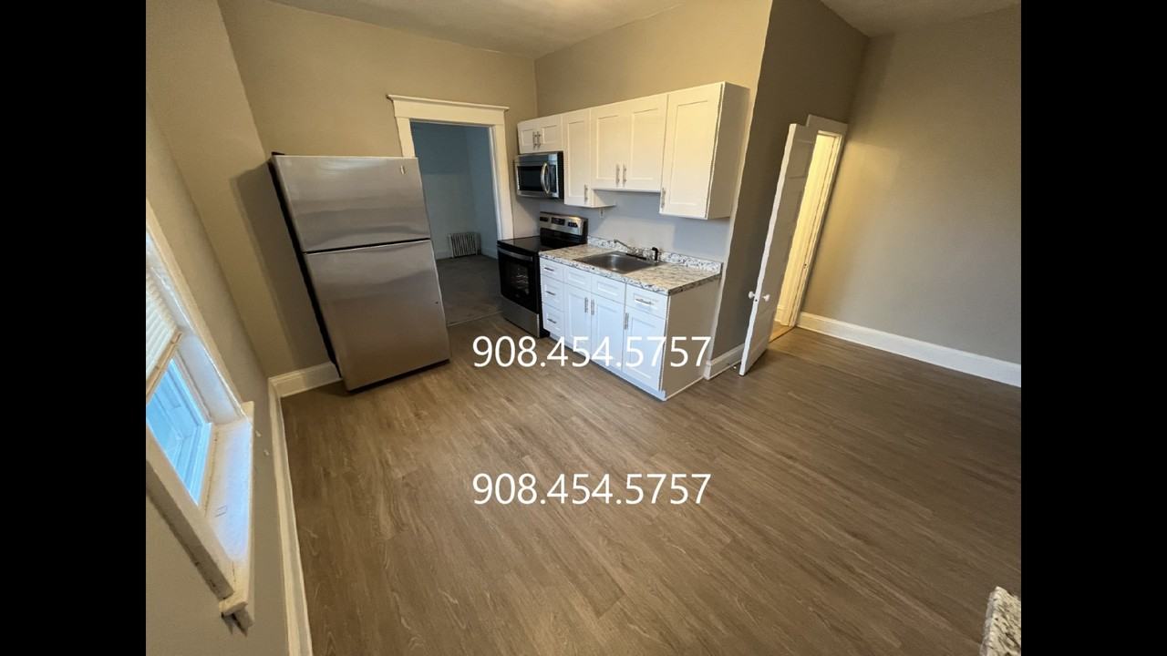 720 Sigsbee Avenue #1 - Photo 2 of 12