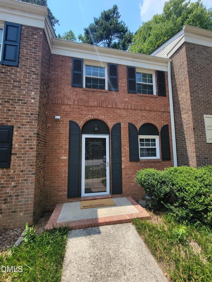 6303 New Market Way - Photo 2 of 25