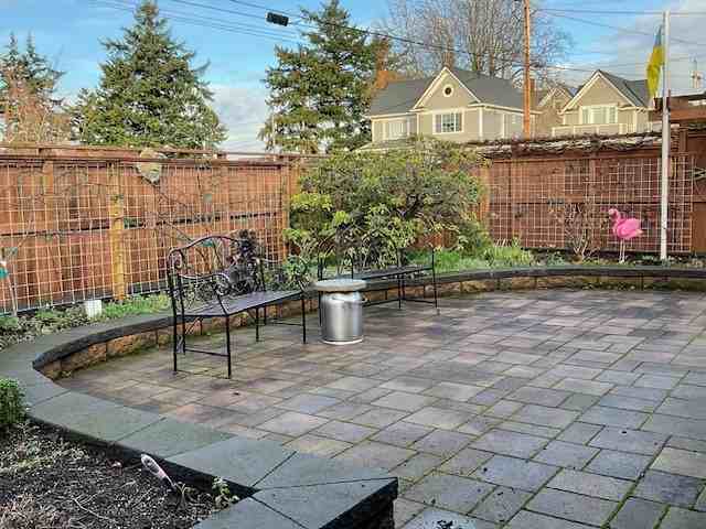812 812 F Avenue F Avenue - Photo 2 of 17