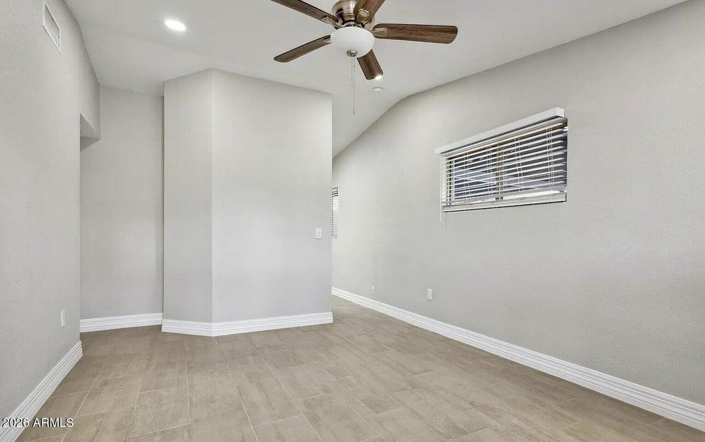 2068 E Howe Ave - Photo 7 of 20