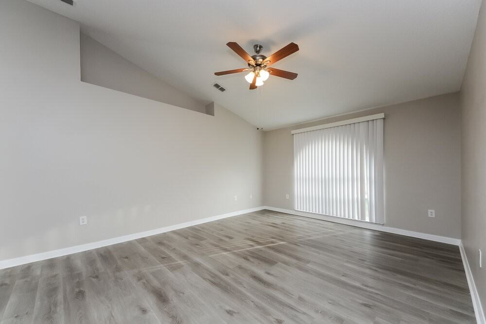2790 Woodland Creek Loop - Photo 7 of 15