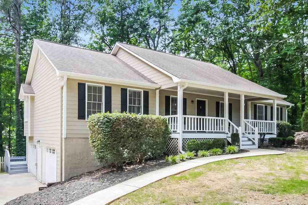 237 Vienna Way - Photo 4 of 17