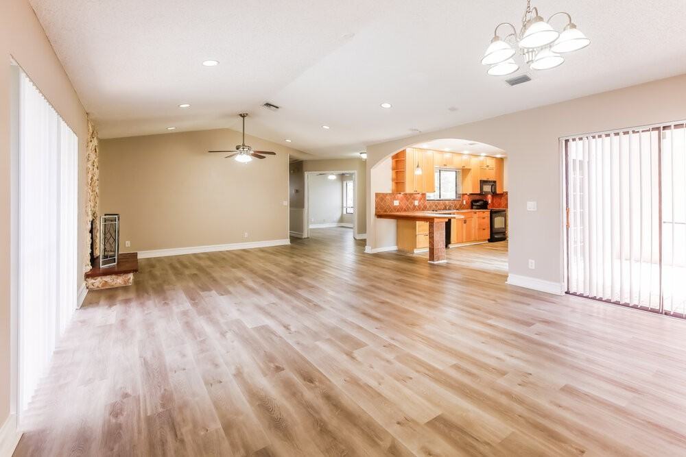 640 Sw 95th Ter - Photo 5 of 16