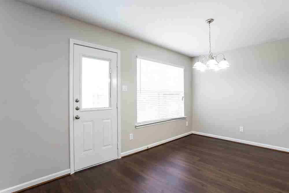 21831 Westfield Ridge Dr - Photo 4 of 16