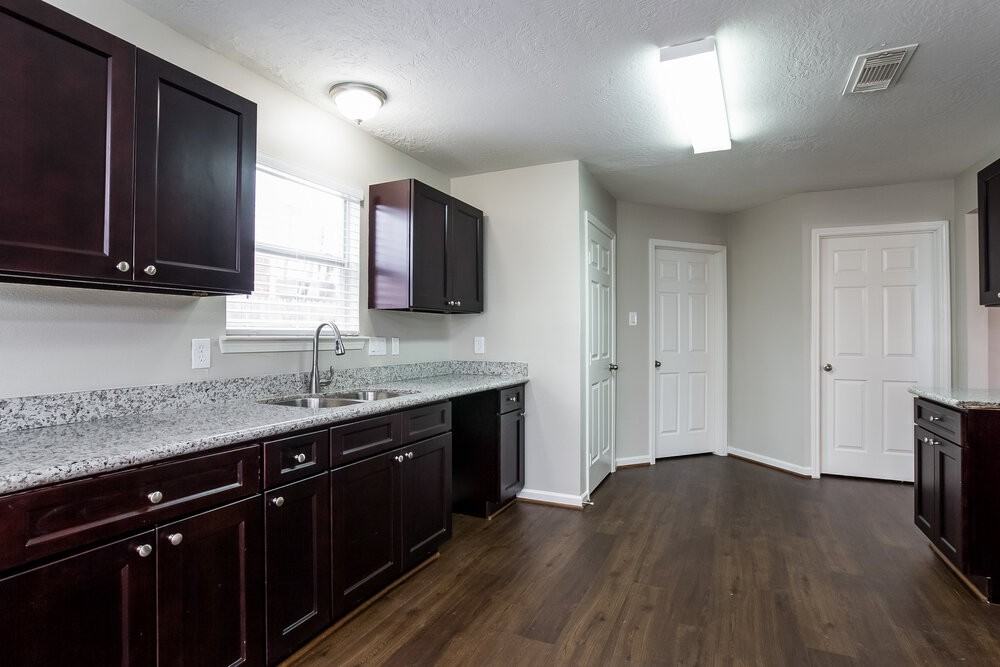 21831 Westfield Ridge Dr - Photo 5 of 16