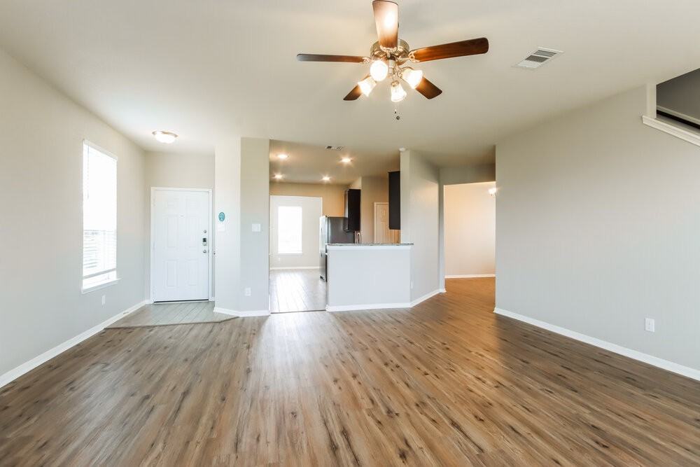 23210 Snowy Ridge Dr - Photo 5 of 17
