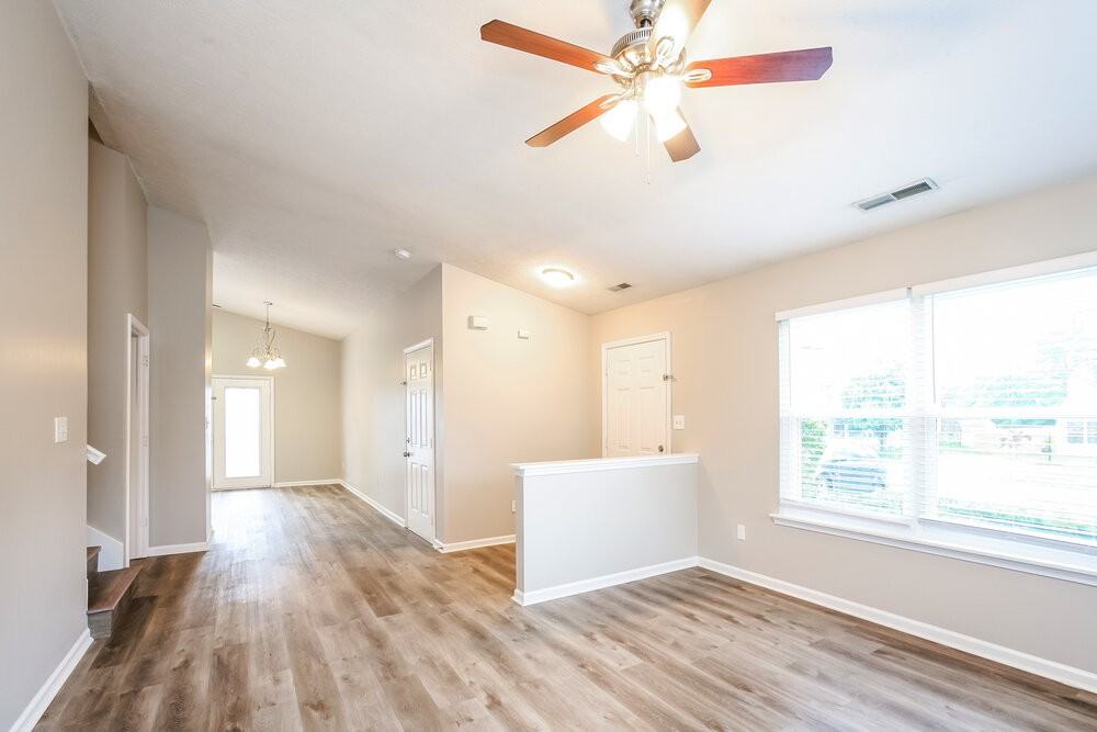 4087 Fairoaks Dr - Photo 6 of 18