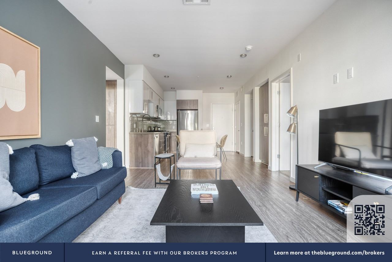 650 E Capitol Ave #1265 - Photo 4 of 42