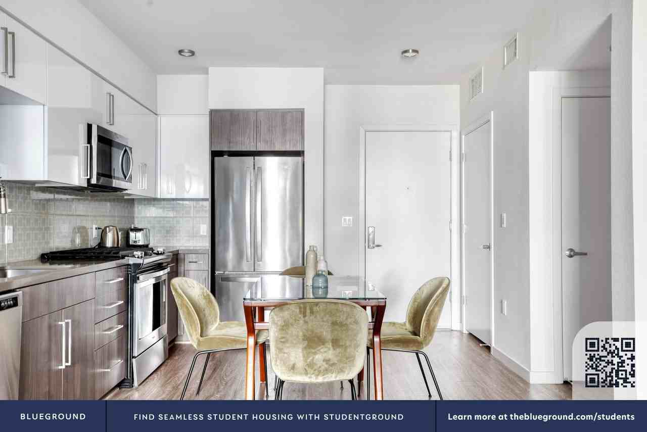 650 E Capitol Ave #1265 - Photo 6 of 42
