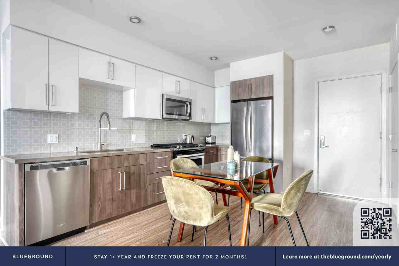 650 E Capitol Ave #1265 - Photo 7 of 42