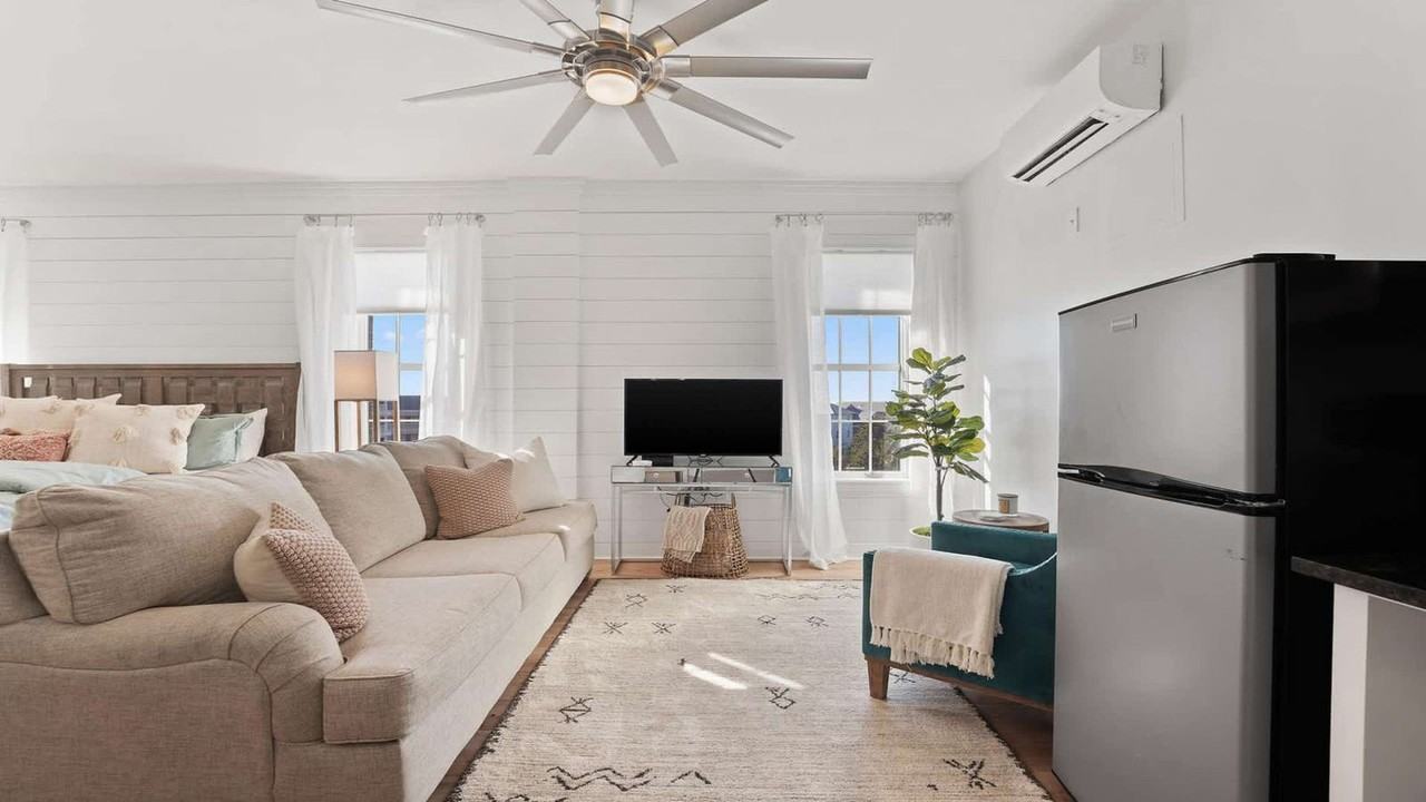 10343 East County Highway 30A - Photo 5 of 53