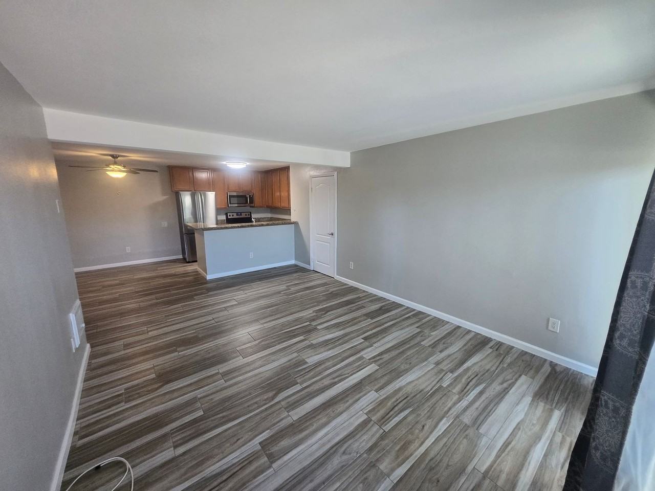 3454 Castle Glen Dr - Photo 7 of 50