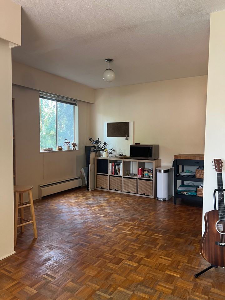 1107 West 14th Avenue #208 - Photo 5 of 9