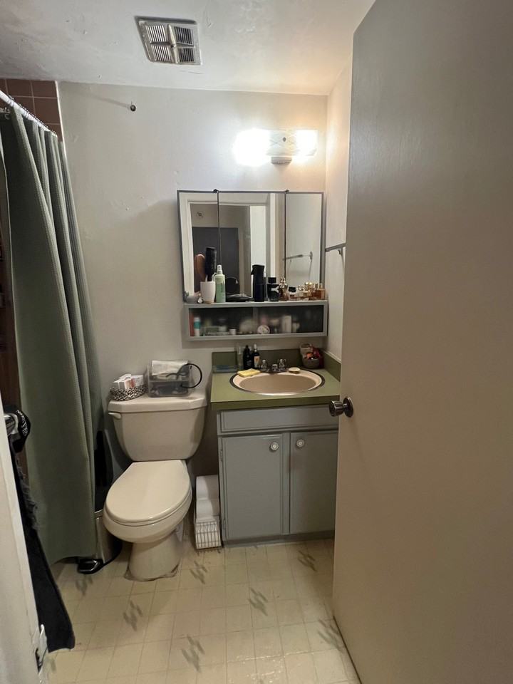1107 West 14th Avenue #208 - Photo 6 of 9