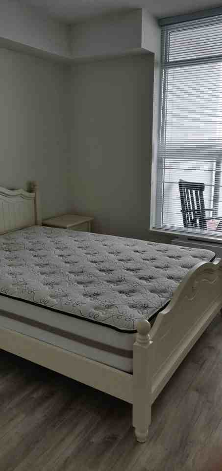 8000 University Crescent - Photo 5