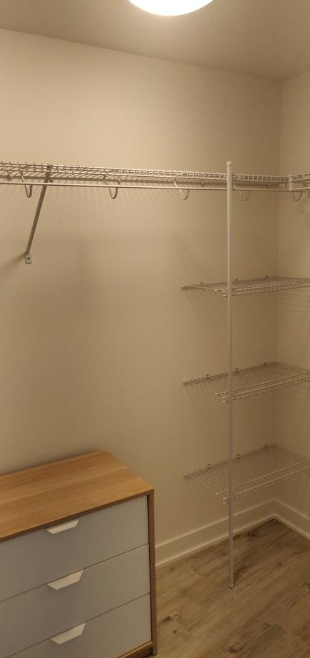 8000 University Crescent - Photo 9