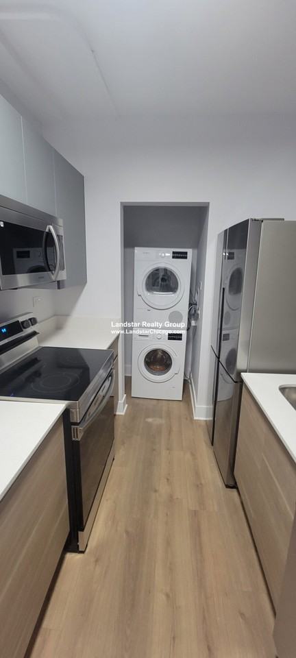 1357 West Estes Avenue #R1 - Photo 2 of 11