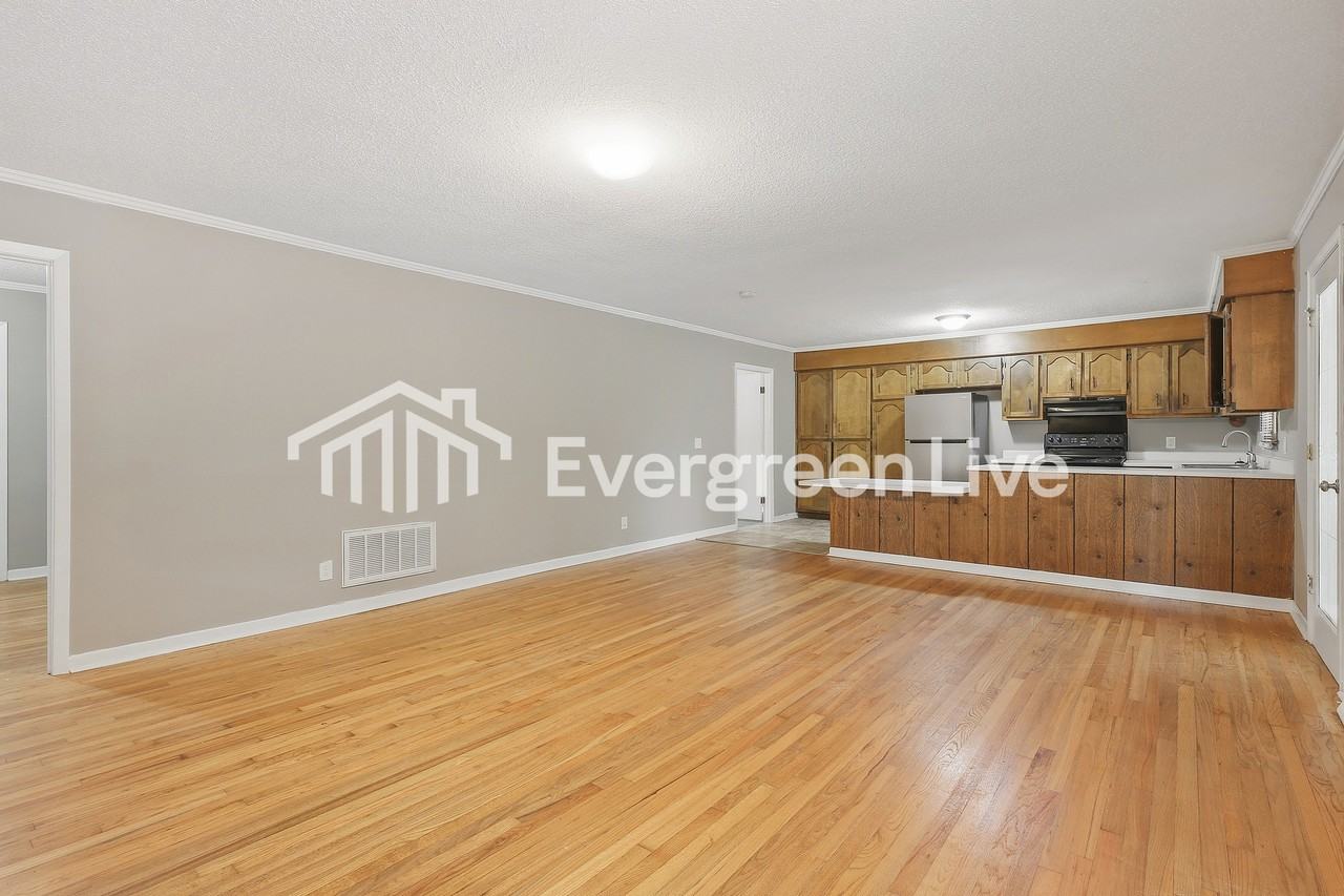 4 Bransfield Ct - Photo 2 of 15