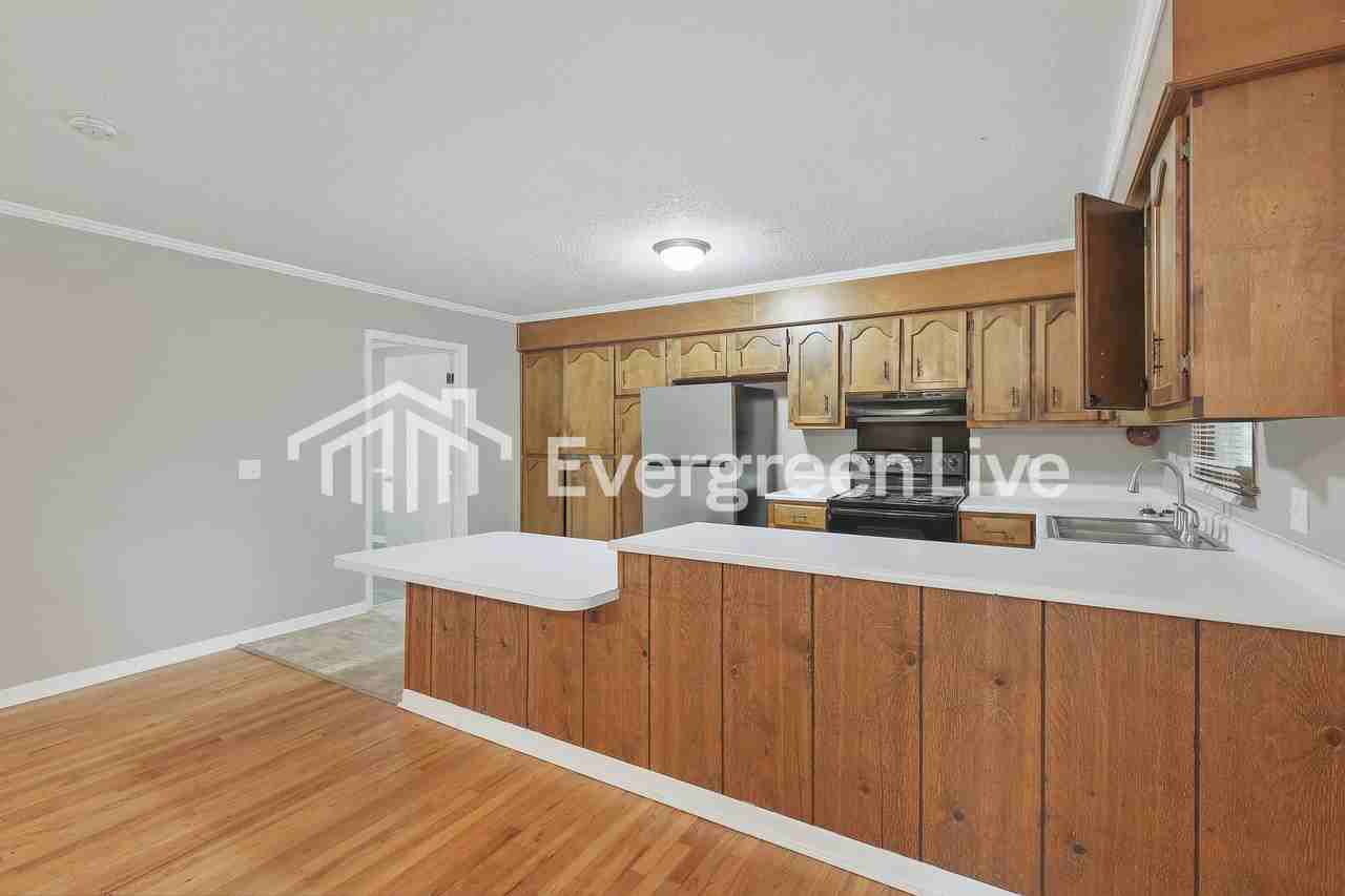 4 Bransfield Ct - Photo 4 of 15