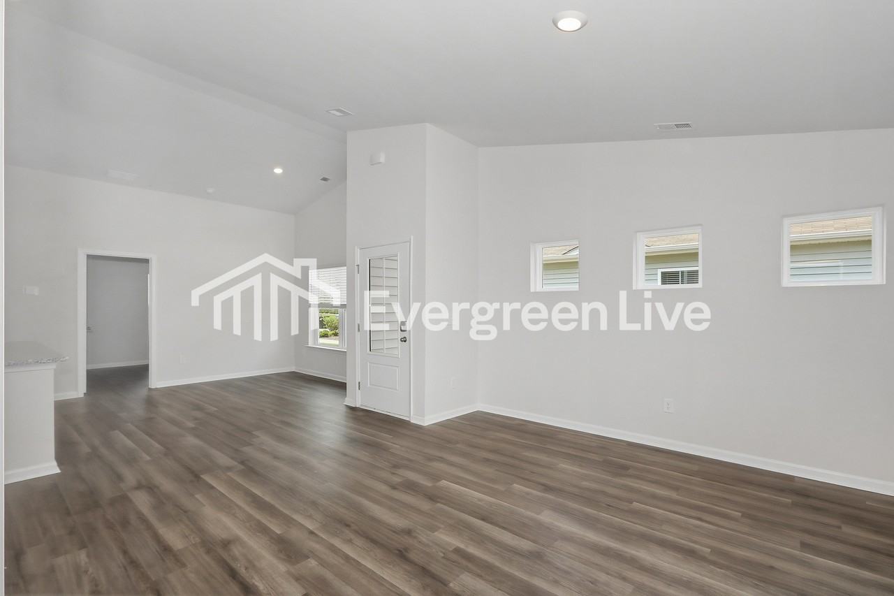 2288 Courtina Way - Photo 3 of 15