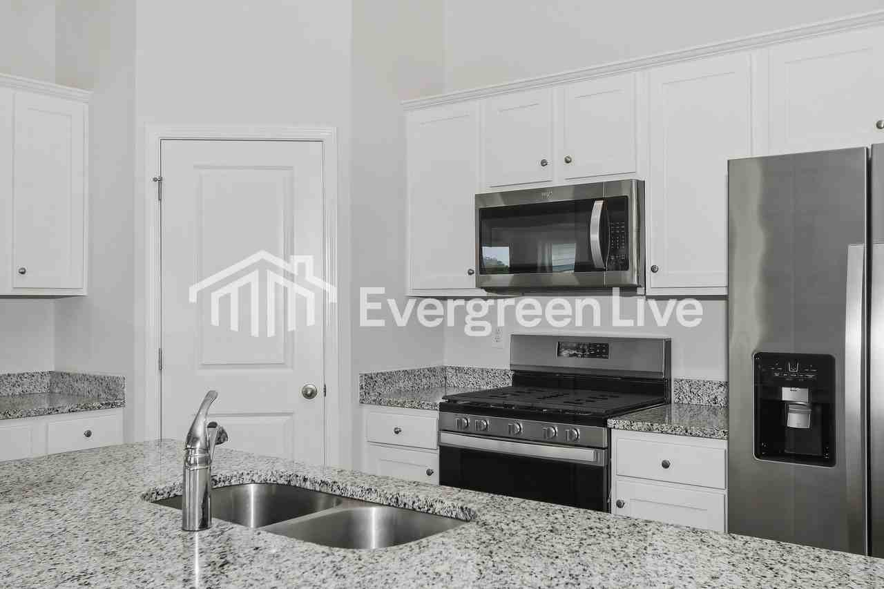 2288 Courtina Way - Photo 7 of 15