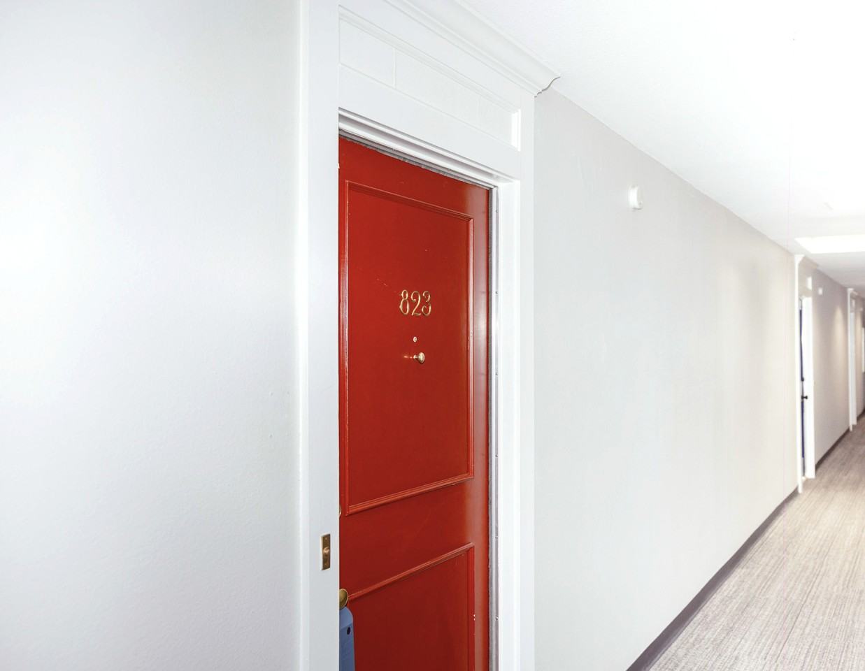 353 North Post Oak Lane #823 - Photo 3 of 21