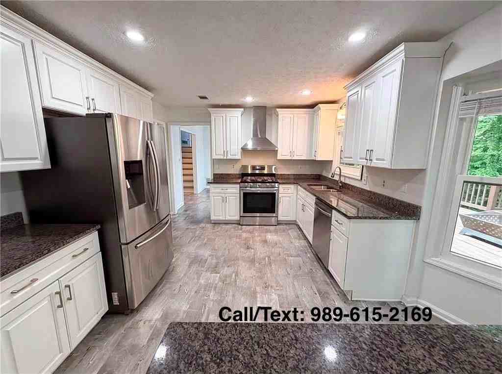 4378 Shady Dr Nw - Photo 2 of 21