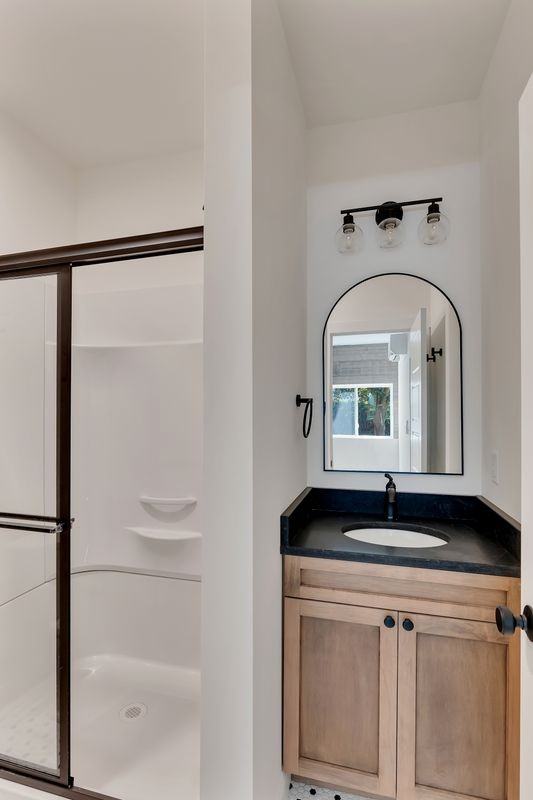36 Pawling Ave ##100 - Photo 3 of 15