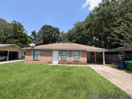 featured image of 223 Pinoak St