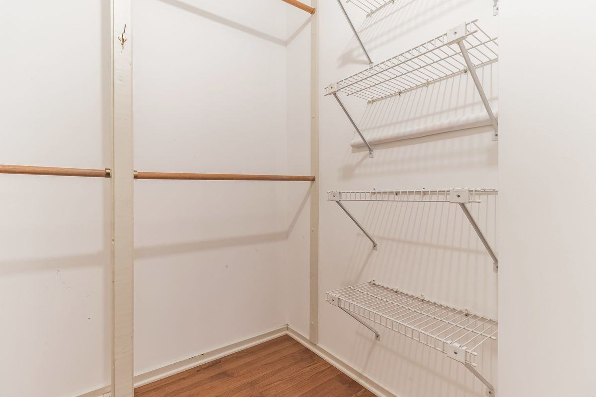 48 Stonehurst Ct - Photo 7 of 30