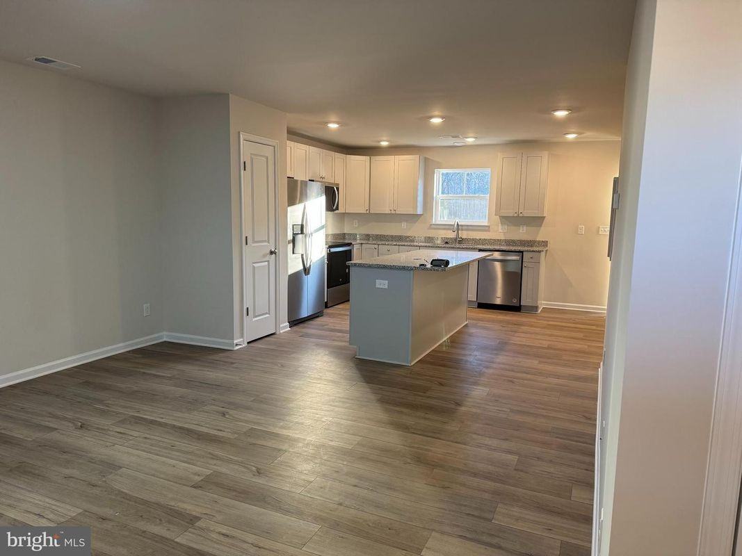 657 R Wilson Loop - Photo 3 of 5