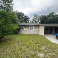 featured image of 815 W Wisconsin Ave