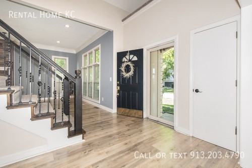 15730 W Locust St - Photo 7 of 36