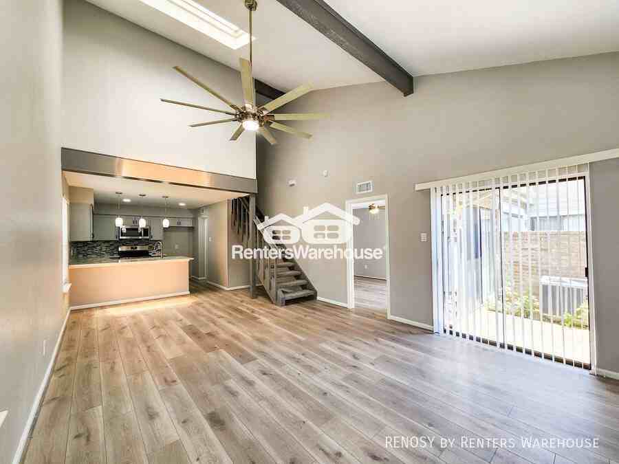 13427 Garden Grv #750 - Photo 3 of 22