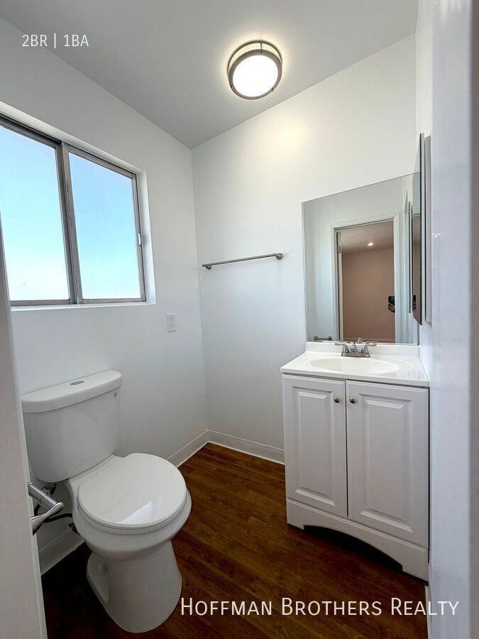 21700 Roscoe Blvd #207 - Photo 5 of 12