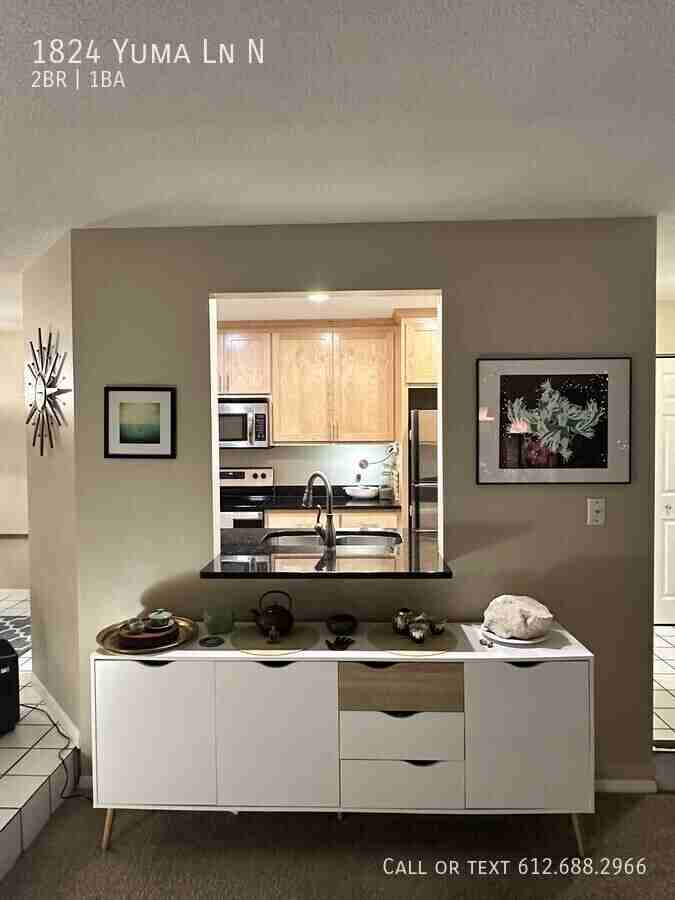 1824 Yuma Ln N - Photo 5 of 27