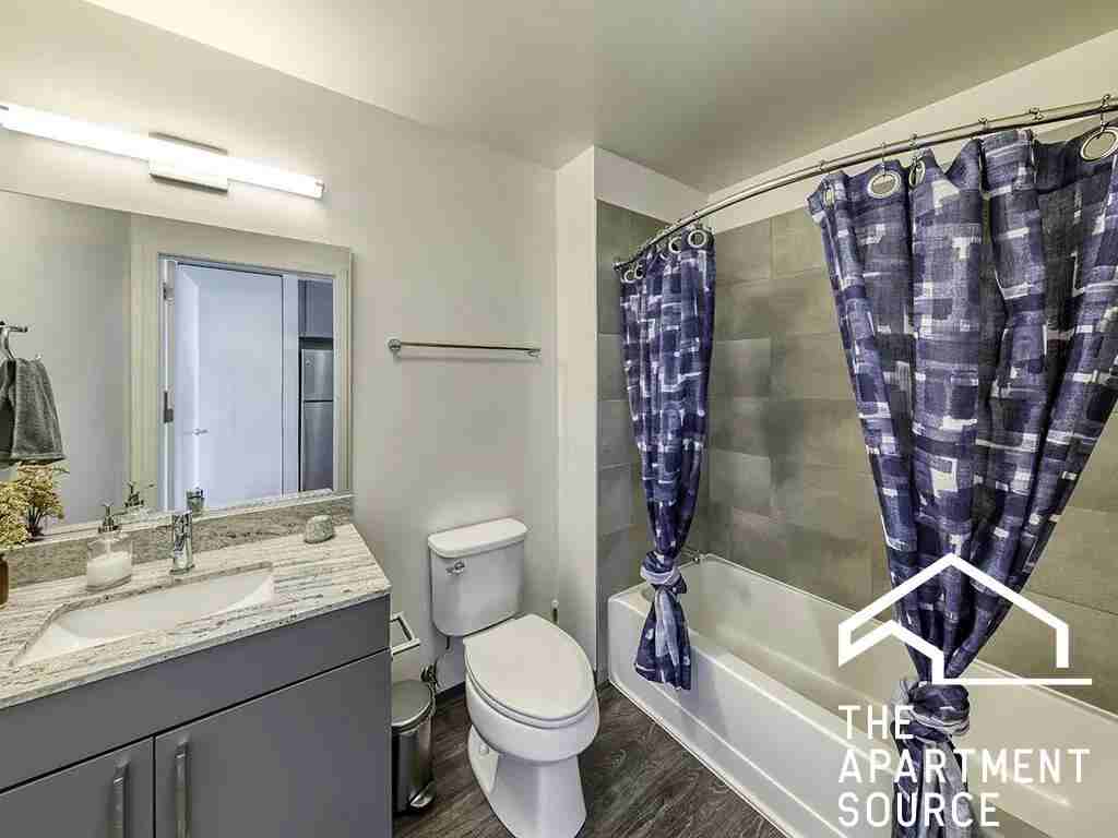 2340 N California Ave #218 - Photo 5 of 41