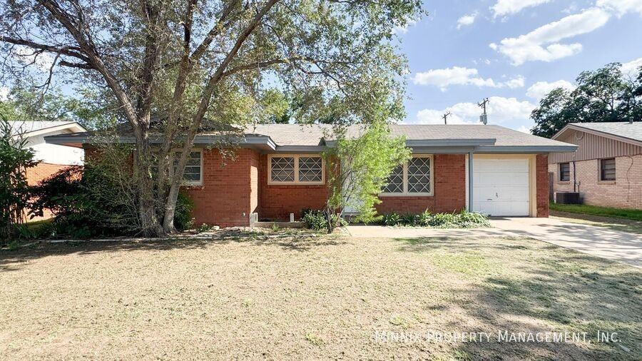 5433 6th St - Photo 2 of 25