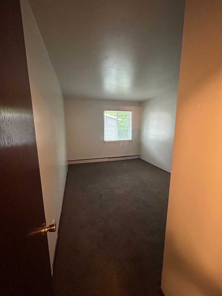 One and Two Bedroom Units located at 29 Alexander Ave in Rothschild - Photo 3 of 12