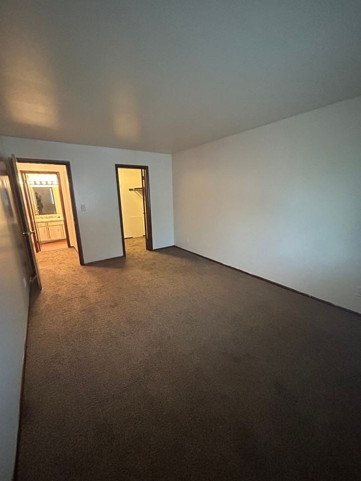 One and Two Bedroom Units located at 29 Alexander Ave in Rothschild - Photo 7 of 12