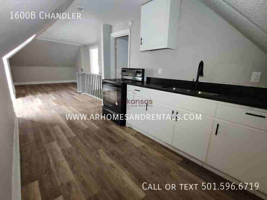 1600B Chandler St - Photo 5 of 28