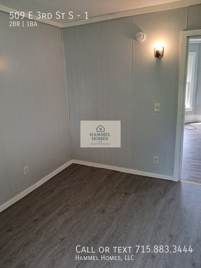 509 E 3rd St S #1 - Photo 7 of 18