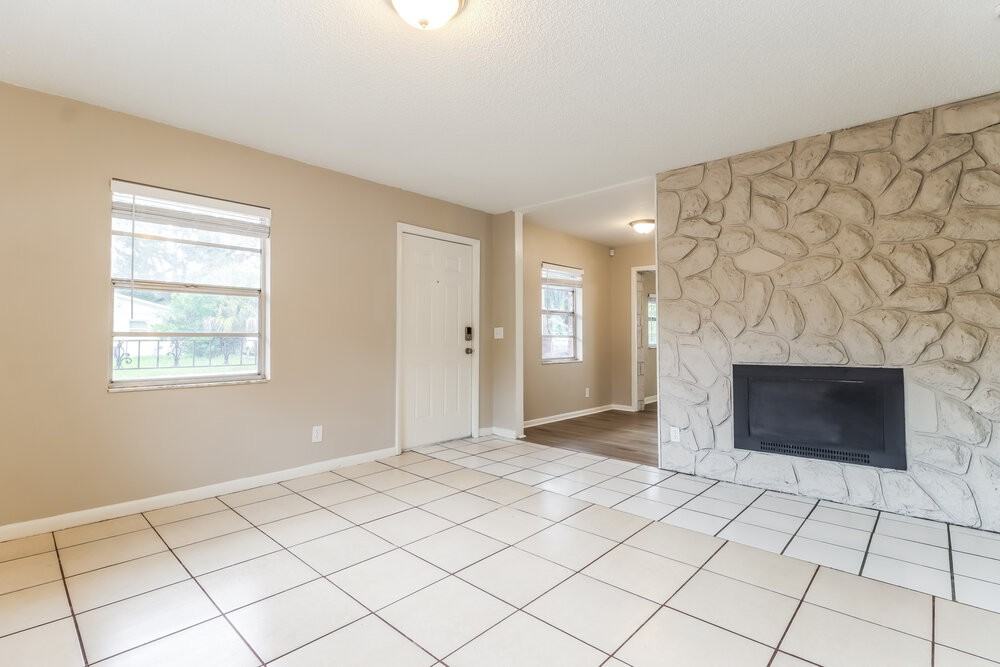 3207 E 24th Ave - Photo 3 of 16