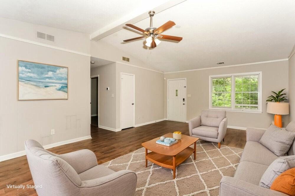 6206 Shallow Creek Ln - Photo 5 of 19