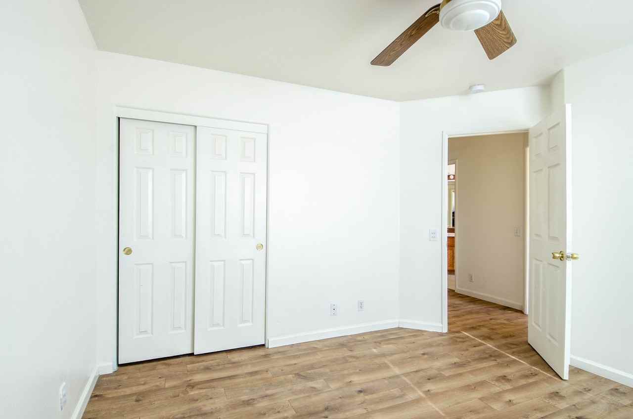 72548 Sunnyslope Drive - Photo 7 of 20