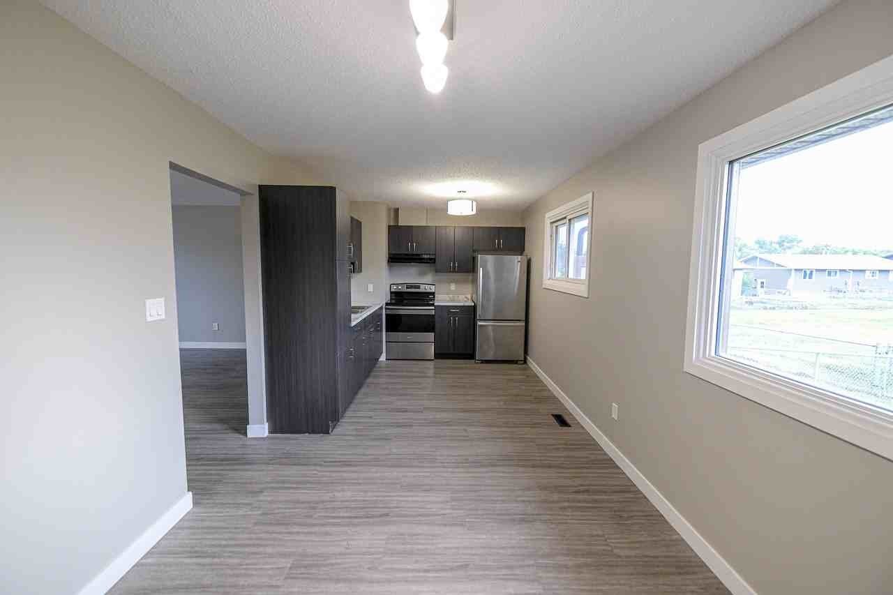 9323 109 Ave - Photo 7 of 19